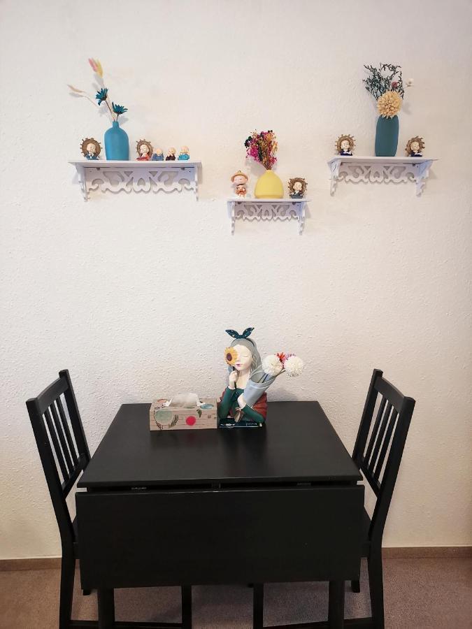 Ferienwohnung Schoene Wohnung 2D-Gebaeude Mit Mini-Garten Schönwalde エクステリア 写真