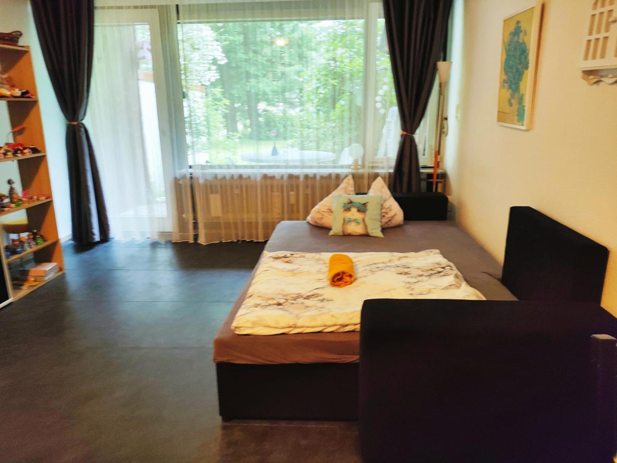 Ferienwohnung Schoene Wohnung 2D-Gebaeude Mit Mini-Garten Schönwalde エクステリア 写真